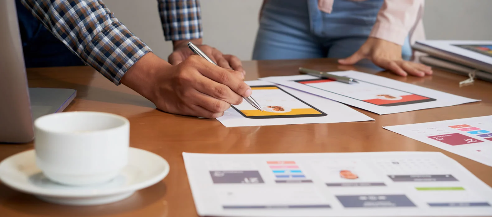 Company Profile Design Tips Dubai UAE - Cibernets